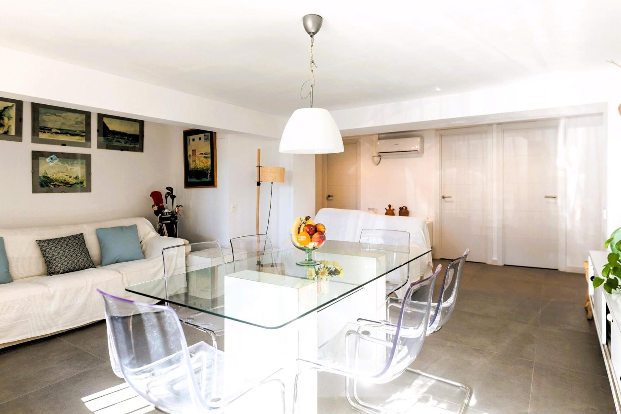 Suitur Beachfront Apartment Roc De Sant Gaieta Roda de Bará Dış mekan fotoğraf