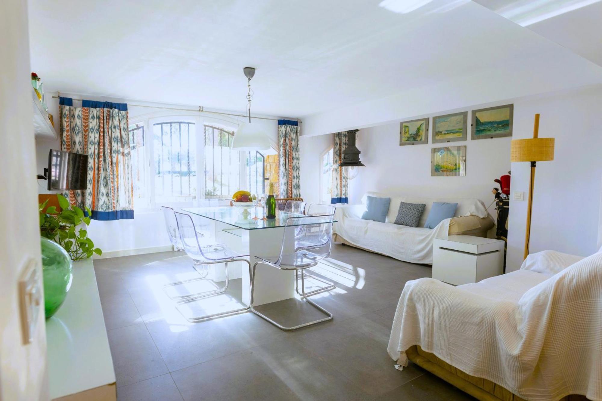 Suitur Beachfront Apartment Roc De Sant Gaieta Roda de Bará Dış mekan fotoğraf